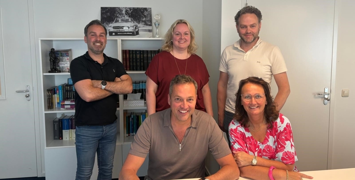 De oprichting van de Brink Foundation werd op 22 mei 2026 officieel vastgelegd bij Het Notarieel in Rijssen.